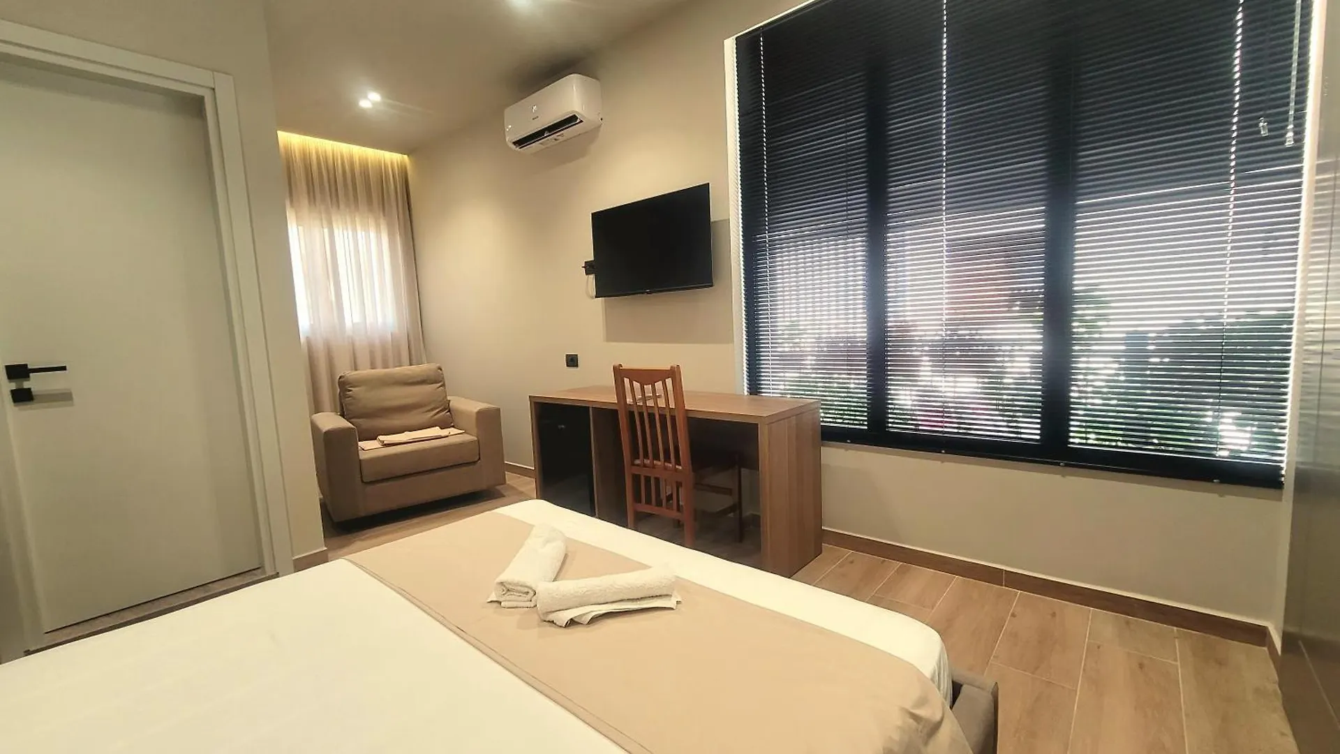 Geer Inn 1 Vlorë